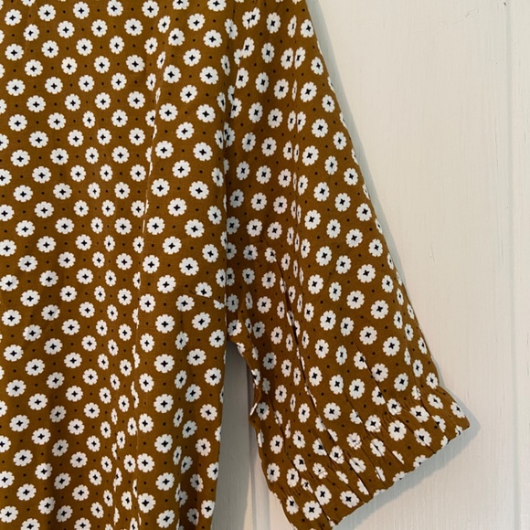 NWT Jacqueline De Yong Highneck Dress Golden Brown/Flower Size 6 - Picture 4 of 6